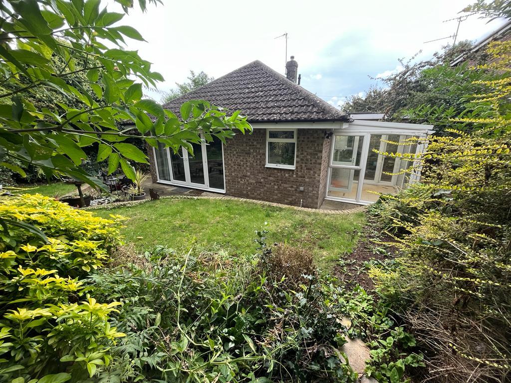 Burns Close, Earls Barton O'Riordan Bond